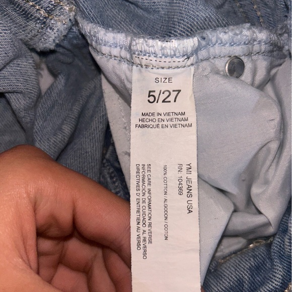 Mid Rise YMI Denim Festival Shorts Size 27 - Picture 5 of 6